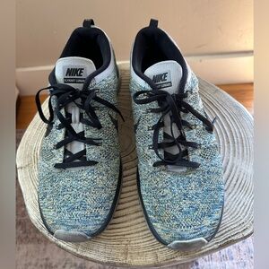 Men’s Nike Flyknit Lunar 1 shoes